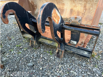 Навесное оборудование CATERPILLAR