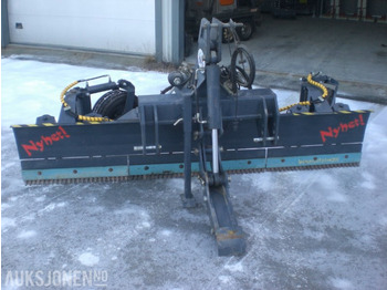 : фото в шапке страницы