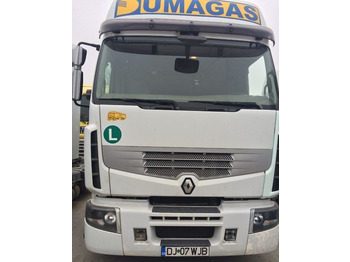 Тягач RENAULT