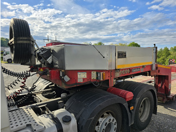 Низкорамный полуприцеп GOLDHOFER STZ-VL 3-40/80: фото 3 Низкорамный полуприцеп GOLDHOFER STZ-VL 3-40/80: фото 3