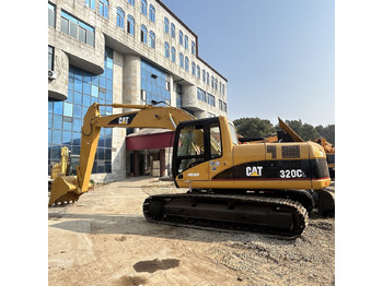 Гусеничный экскаватор CATERPILLAR 320CL