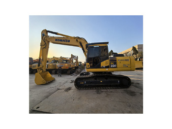 Гусеничный экскаватор KOMATSU PC220-7