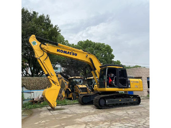 Гусеничный экскаватор KOMATSU PC220-8
