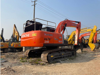 Гусеничный экскаватор HITACHI ZX240