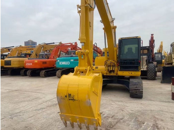 Гусеничный экскаватор KOMATSU PC130