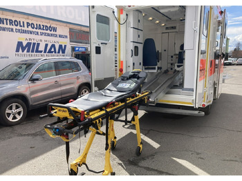 Машина скорой помощи MERCEDES-BENZ Sprinter 519