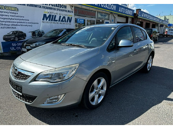 Хэтчбек OPEL