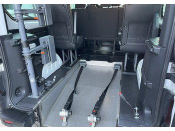 Легковой автомобиль Opel Vivaro Opel Vivaro dla Niepełnosprawnych inwalida Rampa Model 2019: фото 4