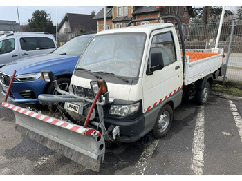 Piaggio Piaggio PFAU Wywrotka 4X4 posypywarka odśnieżarka pług 2009 в лизинг Piaggio Piaggio PFAU Wywrotka 4X4 posypywarka odśnieżarka pług 2009: фото 4