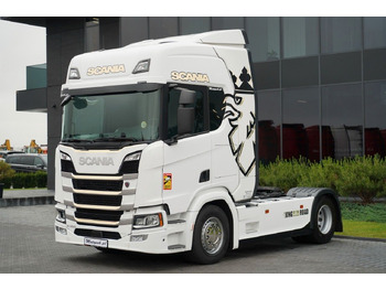 Тягач SCANIA R 450