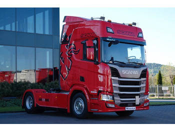 Тягач SCANIA R 450
