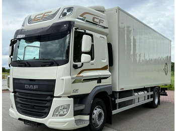 Грузовик с закрытым кузовом DAF CF 330