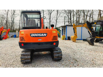 Мини-экскаватор Doosan DH 55-7 DH55: фото 3
