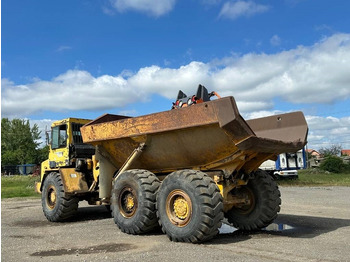 Сочленённый самосвал CAT D 300 E: фото 3