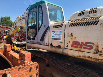 Гусеничный экскаватор New Holland E 215 B FOR PARTS: фото 3 Гусеничный экскаватор New Holland E 215 B FOR PARTS: фото 3