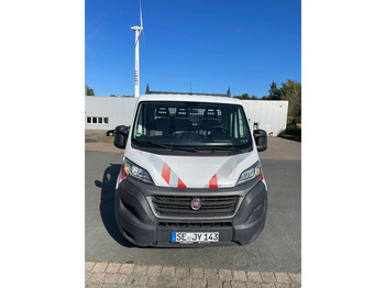 Малотоннажный бортовой грузовик Fiat Ducato: фото 2 Малотоннажный бортовой грузовик Fiat Ducato: фото 2