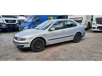 Седан SEAT Toledo Signo 1,8 20V Autom: фото 4