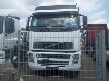 Тягач VOLVO FH12 420