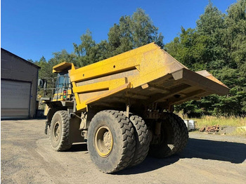 Карьерный самосвал Komatsu HD 405-8: фото 3