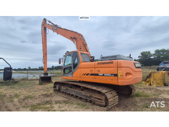 Гусеничный экскаватор DOOSAN DX300LC
