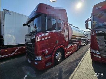 Тягач SCANIA R 530 V8