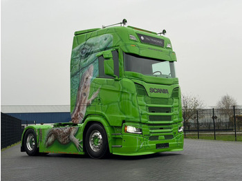 Тягач SCANIA S 520