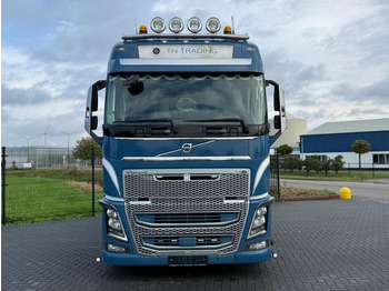 Тягач Volvo FH16.650 VOLLUCHT, HYDRAULIEK, SHOW INTERIEUR, DYNAMIC STEERING.: фото 4 Тягач Volvo FH16.650 VOLLUCHT, HYDRAULIEK, SHOW INTERIEUR, DYNAMIC STEERING.: фото 4