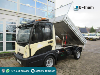 : фото в шапке страницы