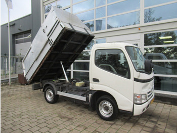 Малотоннажный самосвал Toyota Dyna 100 3.0 D-4D 80KW Comfort Veegvuilkipper Tipper: фото 2