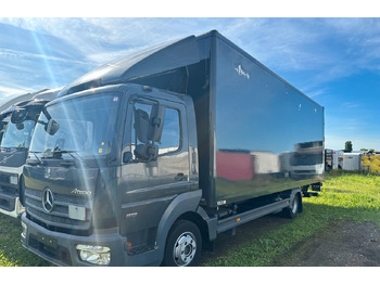 Грузовик с закрытым кузовом MERCEDES-BENZ