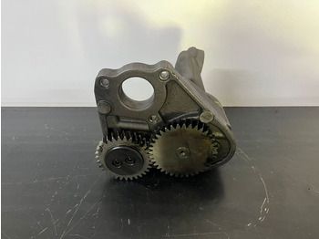 Масляный насос LIEBHERR