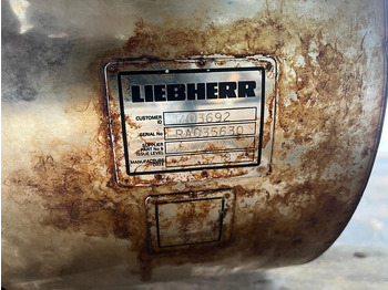 Глушитель/ Выхлопная система Liebherr: фото 4 Глушитель/ Выхлопная система Liebherr: фото 4