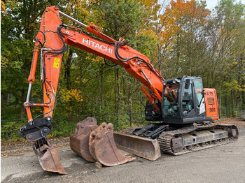 Гусеничный экскаватор HITACHI ZX225