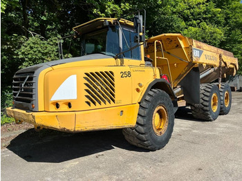 Сочленённый самосвал VOLVO A30D