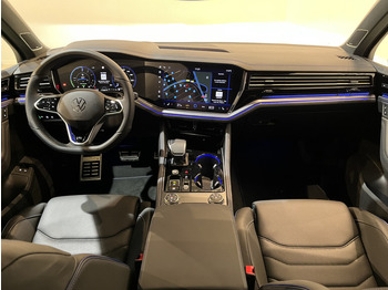 Внедорожник Volkswagen Touareg R 3.0 TSi 462 PK eHybrid 4MOTION Full Options / Luchtvering / IQ Matrix / 360 Camera / Panoramadak / Head-Up / Leder / Stoelventilatie / Stoelverwarming: фото 2