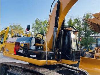 Гусеничный экскаватор CATERPILLAR 320D2