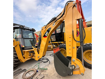 Экскаватор-погрузчик CATERPILLAR 420F