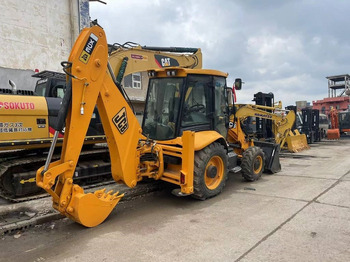 Экскаватор-погрузчик JCB 3CX