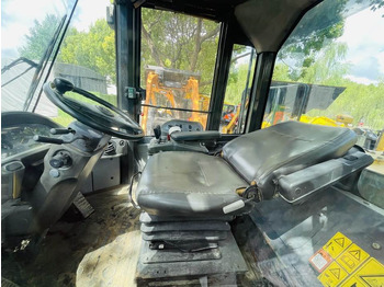 : фото в шапке страницы