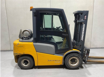 Газовый погрузчик JUNGHEINRICH TFG 430
