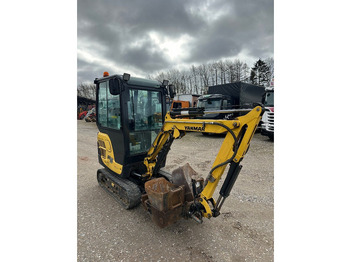 : фото в шапке страницы