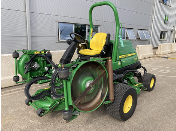 Газонокосилка JOHN DEERE