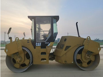 Каток CATERPILLAR CB564D: фото 2
