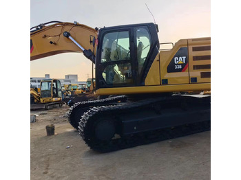 Гусеничный экскаватор CATERPILLAR 320D2