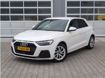 Хэтчбек AUDI