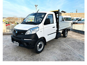 Малотоннажный самосвал PIAGGIO
