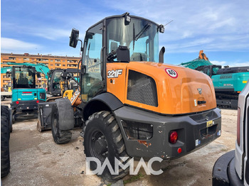 Колёсный погрузчик CASE 321F: фото 3 Колёсный погрузчик CASE 321F: фото 3