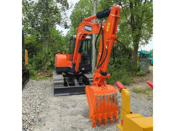 Гусеничный экскаватор DOOSAN DH60: фото 3