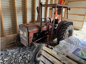 Трактор MASSEY FERGUSON 1000 series