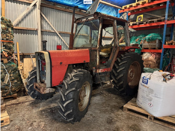 Трактор MASSEY FERGUSON 1000 series
